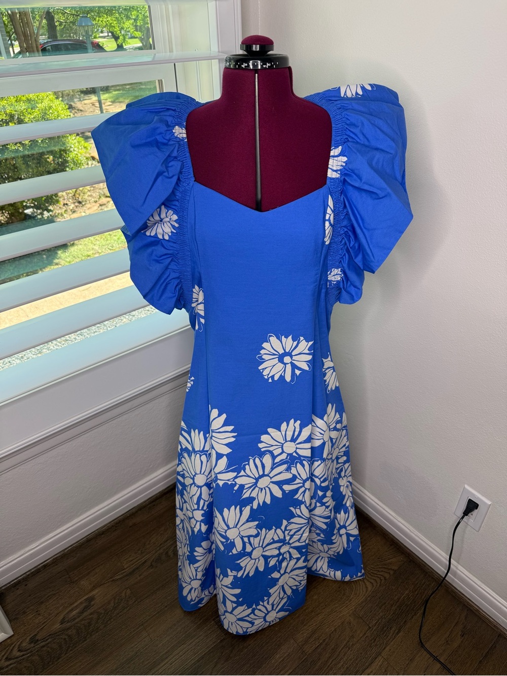 Zara Royal Blue Floral Puff-Sleeve Midi Dress